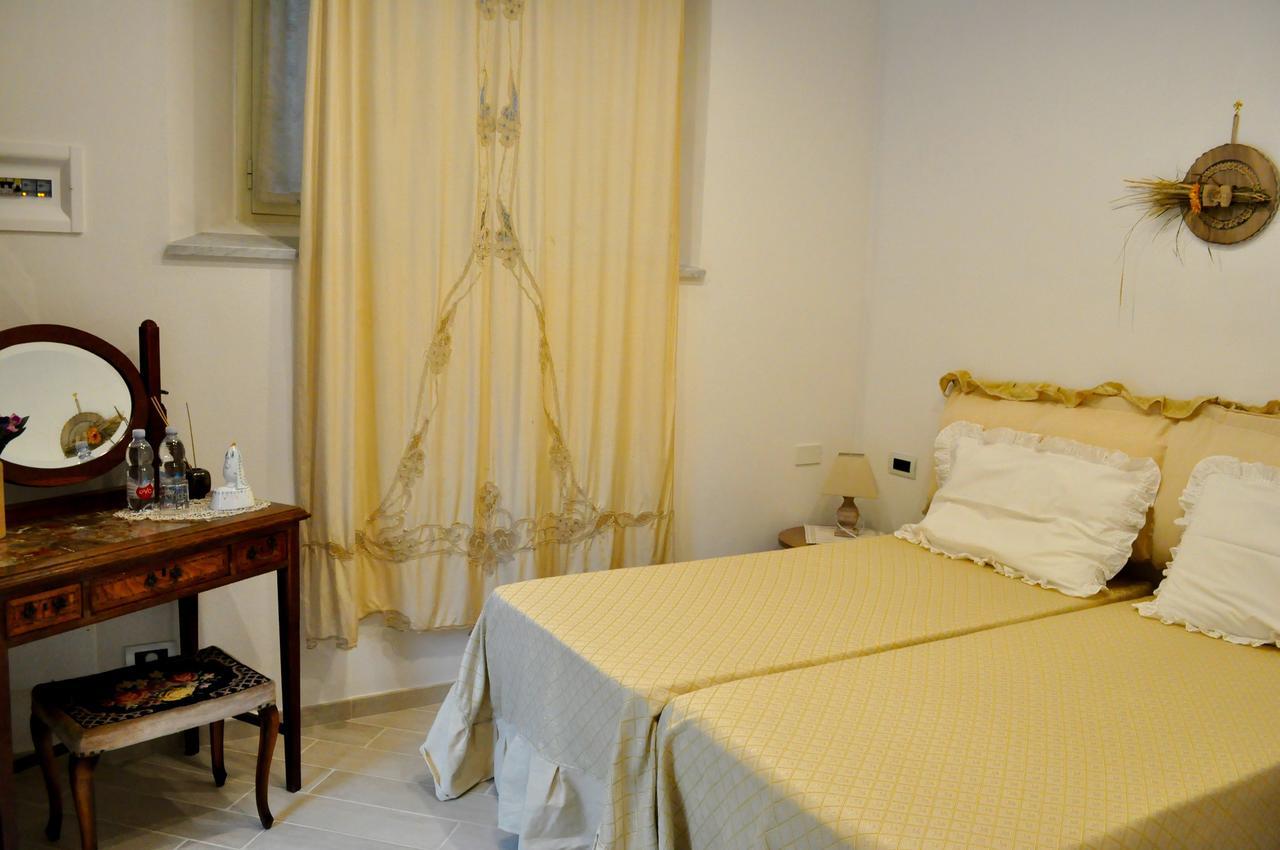 Le Macine Relais Bed & Breakfast Кайро Монтеноте Екстериор снимка